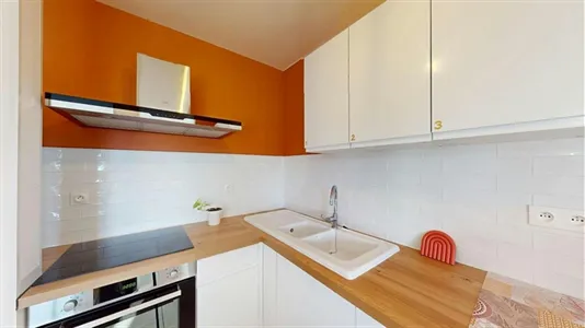 Rooms in Saint-Julien-en-Genevois - photo 7