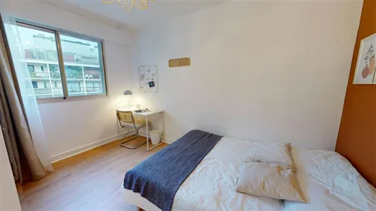 Rooms in Paris 17ème arrondissement - photo 3