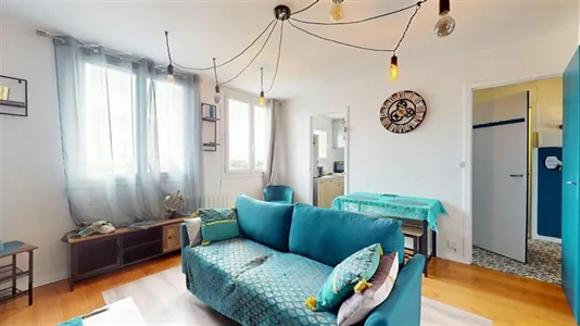 Apartments in La Rochelle - photo 2