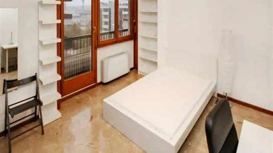 Rooms in Milano Zona 6 - Barona, Lorenteggio - photo 2