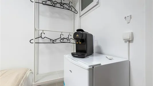Rooms in Madrid ChamberĂ - photo 4