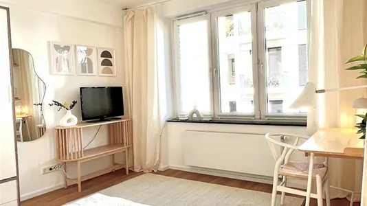 Apartments in Cologne Innenstadt - photo 9