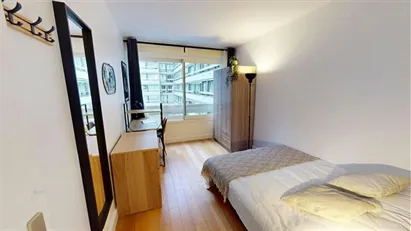 Room for rent in Paris 15ème arrondissement, Paris