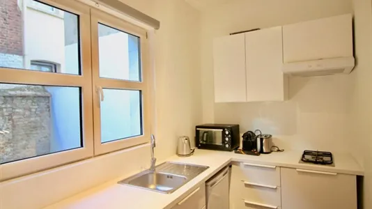Apartments in Brussels Sint-Gillis - photo 2