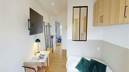 Apartments in Paris 9ème arrondissement - photo 2