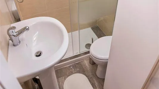 Rooms in Milano Zona 2 - Stazione Centrale, Gorla, Turro, Greco, Crescenzago - photo 5