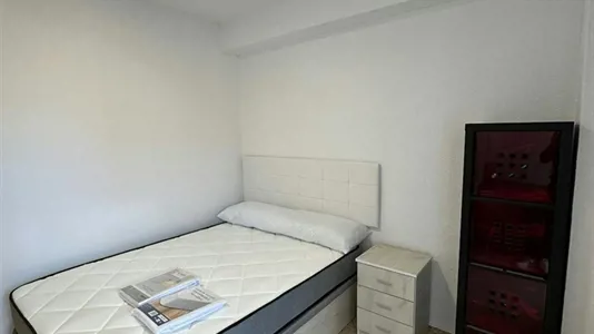Rooms in Madrid Fuencarral-El Pardo - photo 2