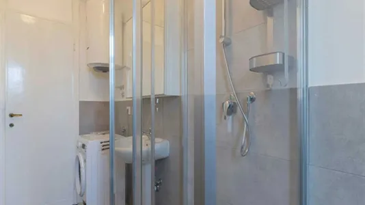 Rooms in Milano Zona 8 - Fiera, Gallaratese, Quarto Oggiaro - photo 6