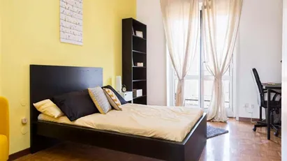 Room for rent in Milano Zona 9 - Porta Garibaldi, Niguarda, Milan