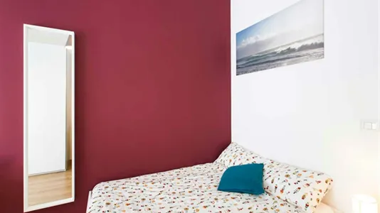 Rooms in Milano Zona 8 - Fiera, Gallaratese, Quarto Oggiaro - photo 4