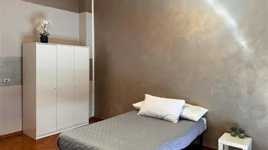 Rooms in Turin - photo 3