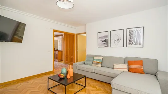 Rooms in Madrid Tetuán - photo 10