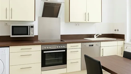 Rooms in Frankfurt Süd - photo 5