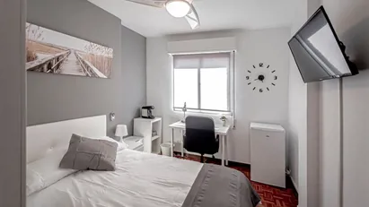 Room for rent in Alcalá de Henares, Comunidad de Madrid