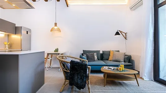 Apartments in Barcelona Eixample - photo 5