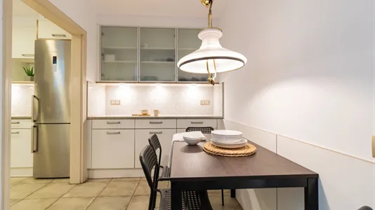 Rooms in Barcelona Sarrià-St. Gervasi - photo 10