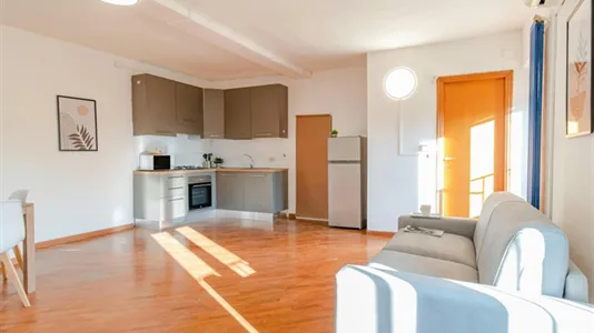 Apartments in Turin - photo 3
