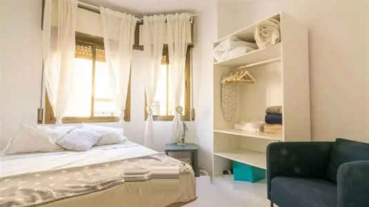 Apartments in L'Hospitalet de Llobregat - photo 4