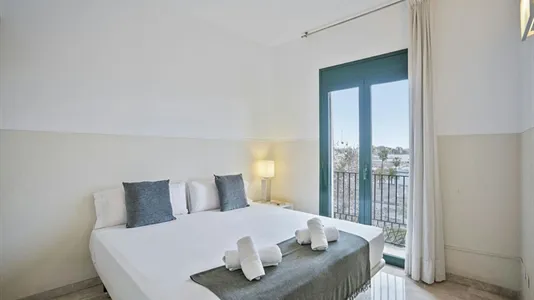Rooms in Barcelona Ciutat Vella - photo 5