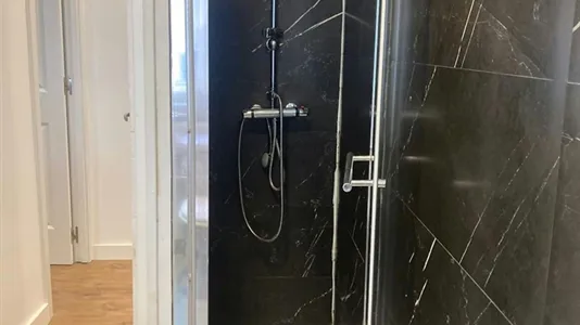 Rooms in Madrid Tetuán - photo 10