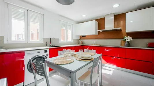 Rooms in Madrid ChamartĂn - photo 9