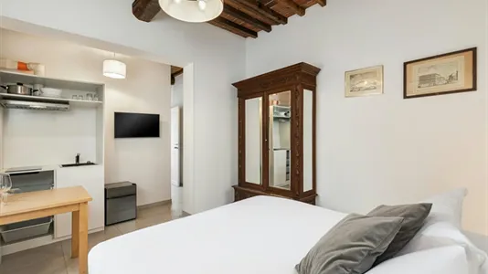 Rooms in Florence - photo 3
