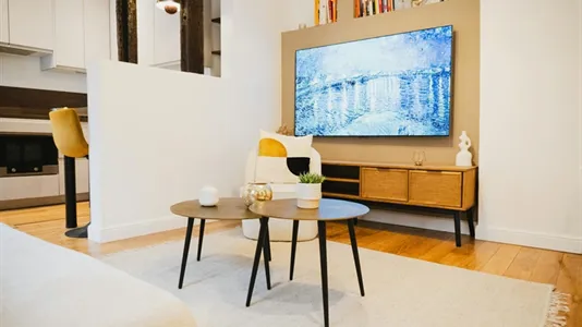 Apartments in Paris 1er arrondissement - photo 2