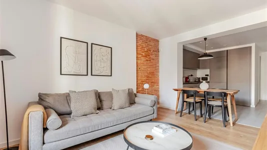 Apartments in Barcelona Ciutat Vella - photo 2