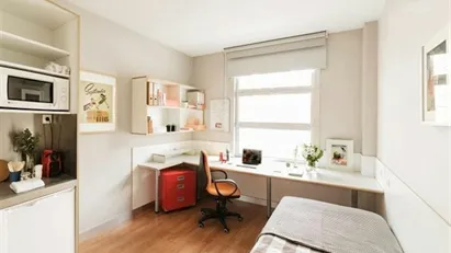 Room for rent in Madrid Moncloa-Aravaca, Madrid