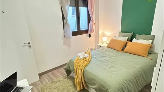 Rooms in Valencia Ciutat Vella - photo 2