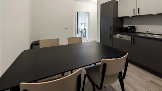 Rooms in Berlin Lichtenberg - photo 5