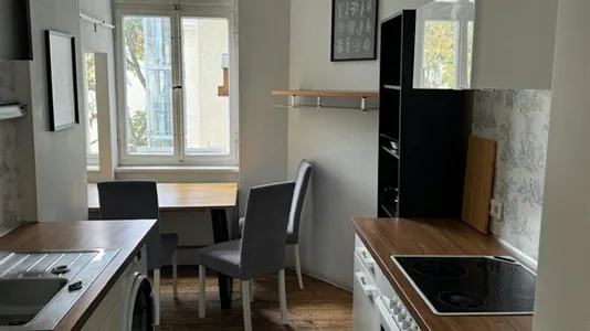 Rooms in Berlin Friedrichshain-Kreuzberg - photo 10