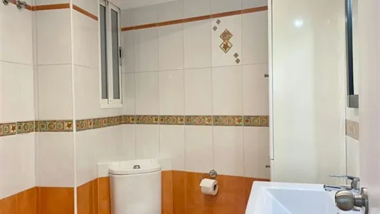 Rooms in Málaga - photo 8