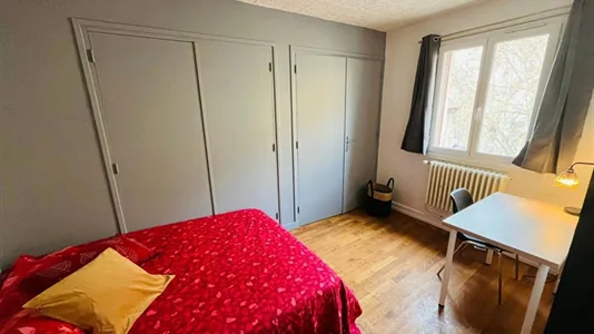 Rooms in Lyon - photo 1