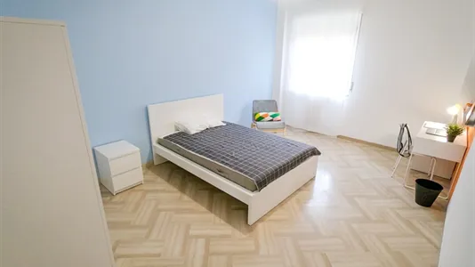 Rooms in Bari - photo 7