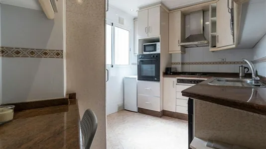 Rooms in Valencia L'Eixample - photo 7