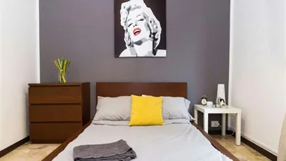 Room for rent in Milano Zona 6 - Barona, Lorenteggio, Milan