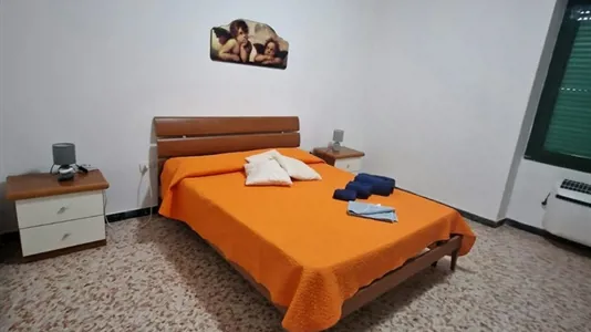 Rooms in Sassari - photo 1