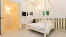 Room for rent, Barcelona Ciutat Vella, Barcelona, &lt;span class=&quot;blurred street&quot; onclick=&quot;ProcessAdRequest(13880710)&quot;&gt;&lt;span class=&quot;hint&quot;&gt;See streetname&lt;/span&gt;[xxxxxxxxxxxxx]&lt;/span&gt;
