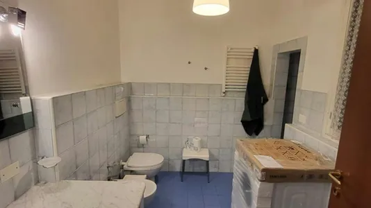 Rooms in Florence - photo 9