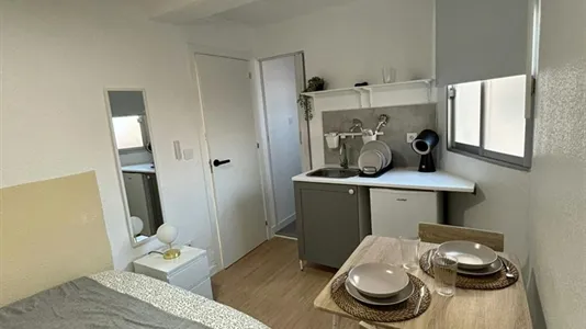 Rooms in Paiporta - photo 2