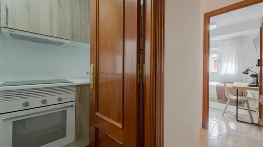 Rooms in Madrid Chamartín - photo 6