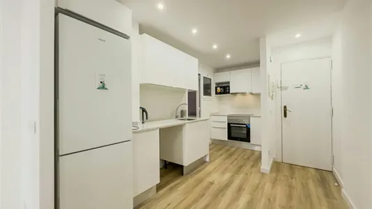 Rooms in Barcelona Sant Andreu - photo 4