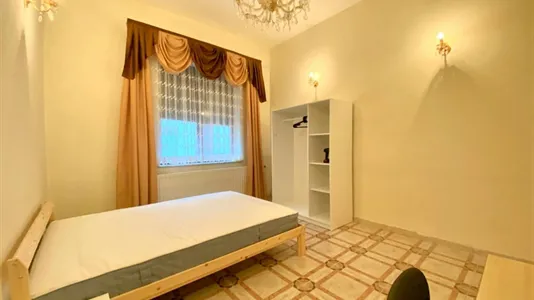 Rooms in Brussels Schaarbeek - photo 2