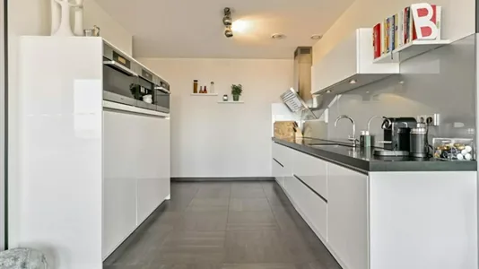 Apartments in Rotterdam Centrum - photo 3