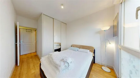 Apartments in Bordeaux - photo 9