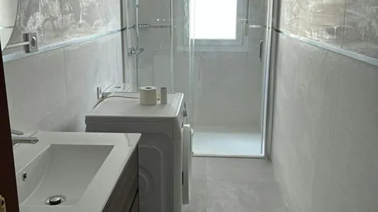 Rooms in Bilbao - photo 9