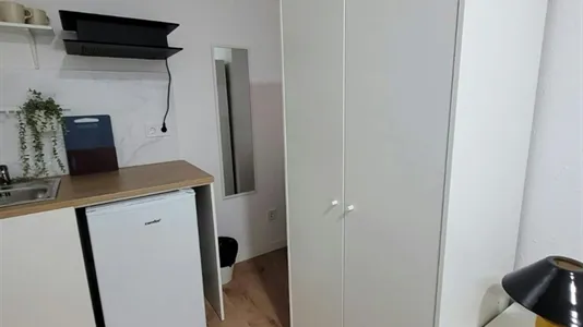 Rooms in Burjassot - photo 8