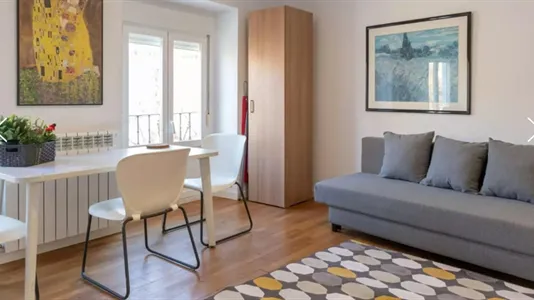Apartments in Madrid Centro - photo 3