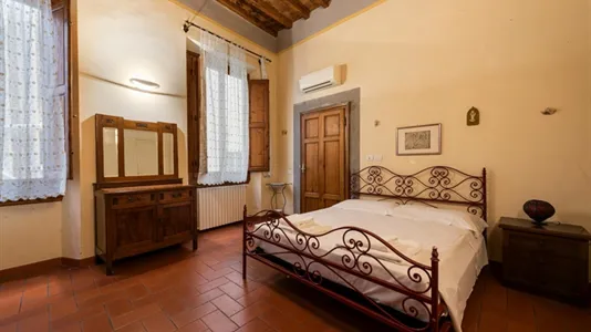Apartments in Florence - photo 9